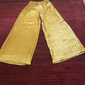 💥 Gold Satin Pleated Wide Leg Trousers💥